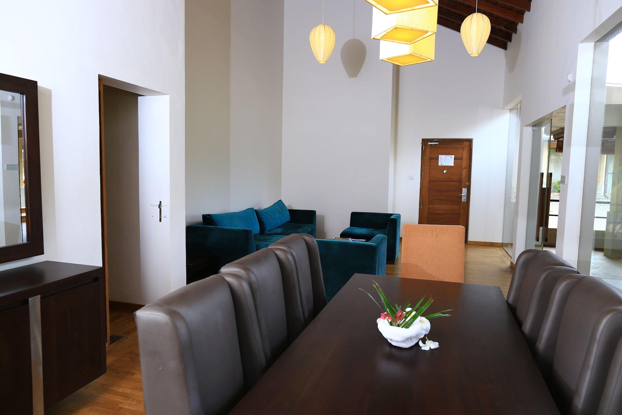 Amaranthe Bay Resort & Spa Trikunamalaja Zewnętrze zdjęcie