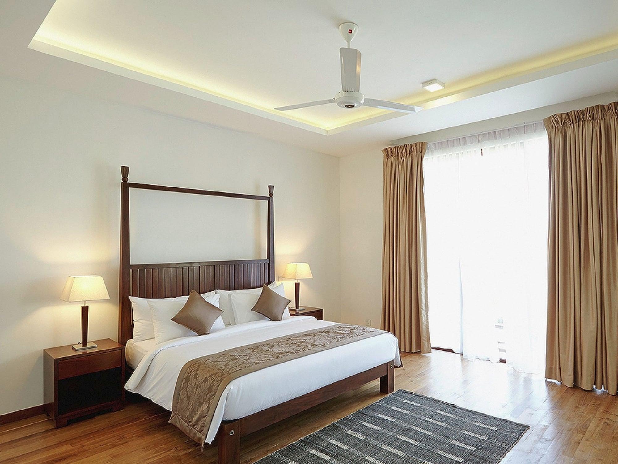 Amaranthe Bay Resort & Spa Trikunamalaja Zewnętrze zdjęcie