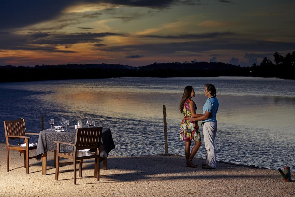Amaranthe Bay Resort & Spa Trikunamalaja Zewnętrze zdjęcie