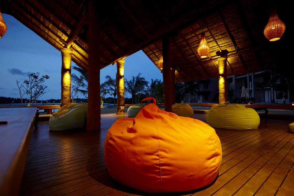Amaranthe Bay Resort & Spa Trikunamalaja Zewnętrze zdjęcie