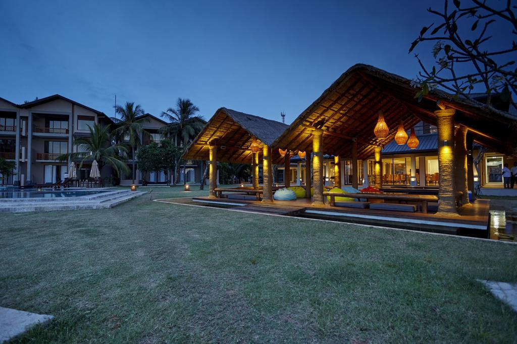 Amaranthe Bay Resort & Spa Trikunamalaja Zewnętrze zdjęcie